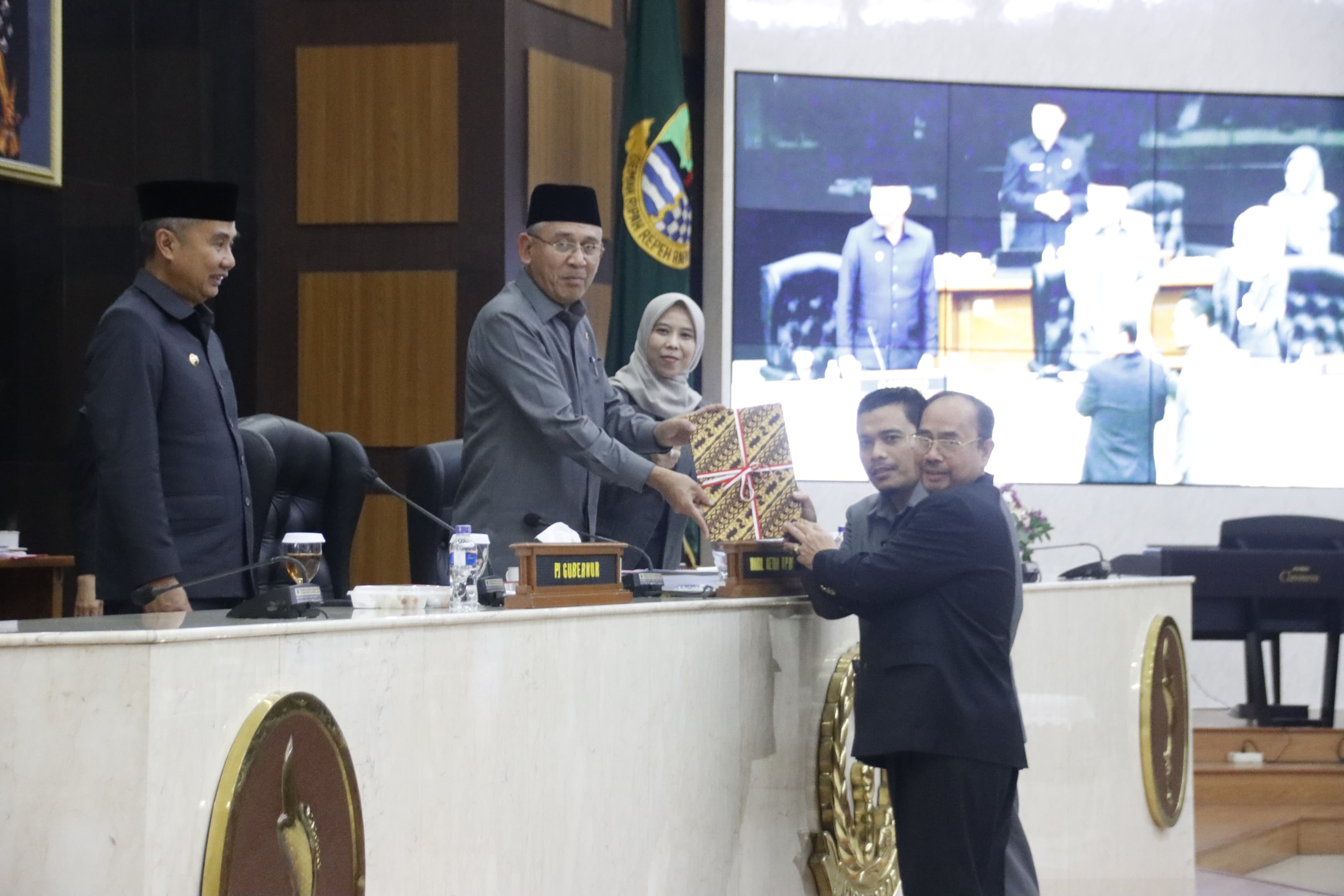 DPRD Jabar Setujui 9 Raperda Masuk Propemperda 2024, 8 Di antaranya Usulan Pemprov