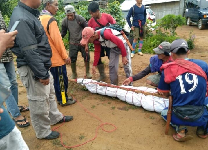 Seorang Pendaki Lansia Tewas saat Mendaki Gunung Tertinggi di Lampung