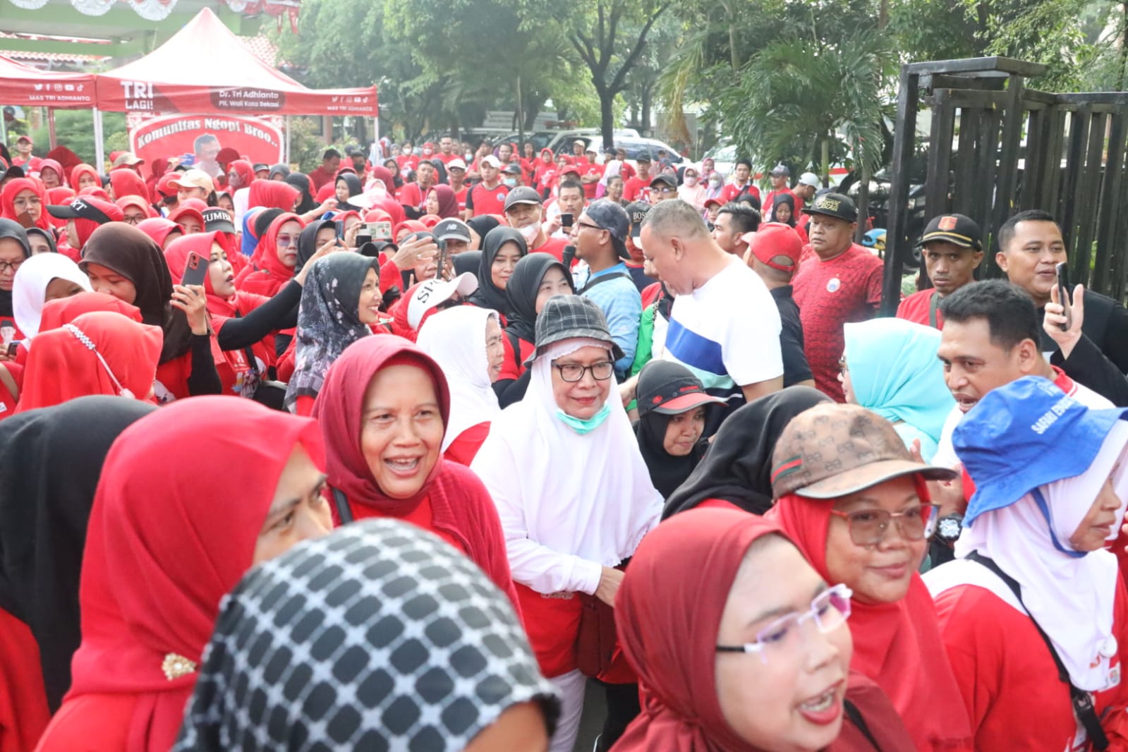 Kormi Kota Bekasi Gelar Senam dan Jalan Santai di Bekasi Selatan