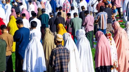 Jadwal Sholat Tarawih Pertama Ramadan 2026, NU, Muhammadiyah dan Pemerintah