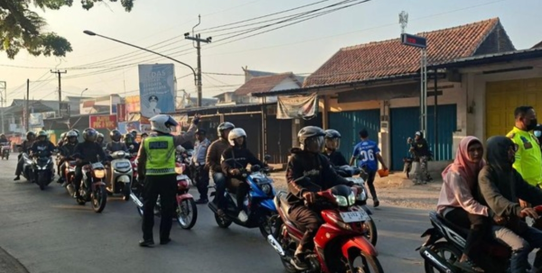 Jembatan Munjul 2 Diperbaiki, Arus Lalu Lintas di Baleendah Bandung Dialihkan