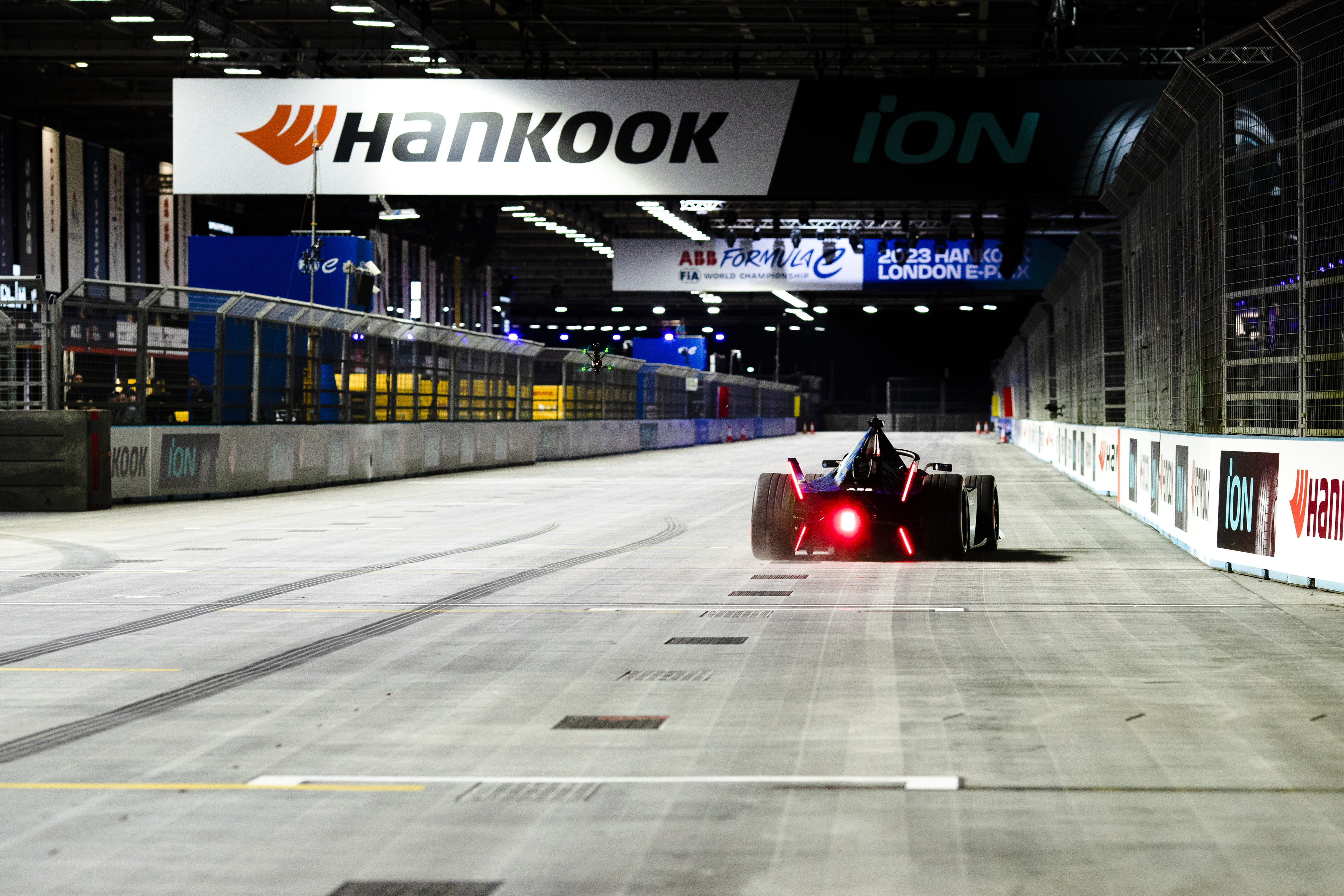 Formula E Pecahkan Rekor Kecepatan dengan Ban Hankook, Masuk di Guinness Book of Records 
