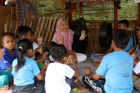 Jangan Takut, Inilah Segudang Benefit Jika Kamu Menjadi Volunter ke Pelosok Kota