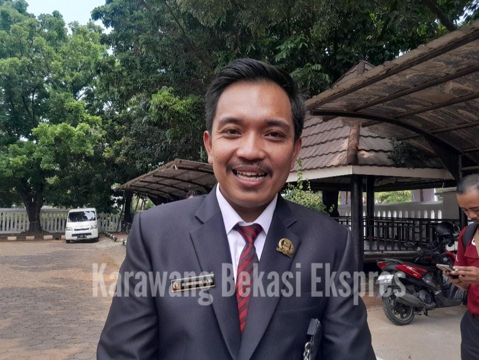 Diskusi Publik, Dede Anwar Hidayat Ajak Mahasiswa Bahas Strategi Pengembangan di Jawa Barat