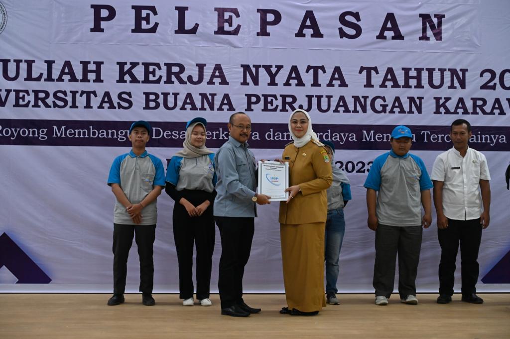 Keren, 1460 peserta KKN 2023 UBP Karawang Dilepas Langsung oleh Bupati Karawang