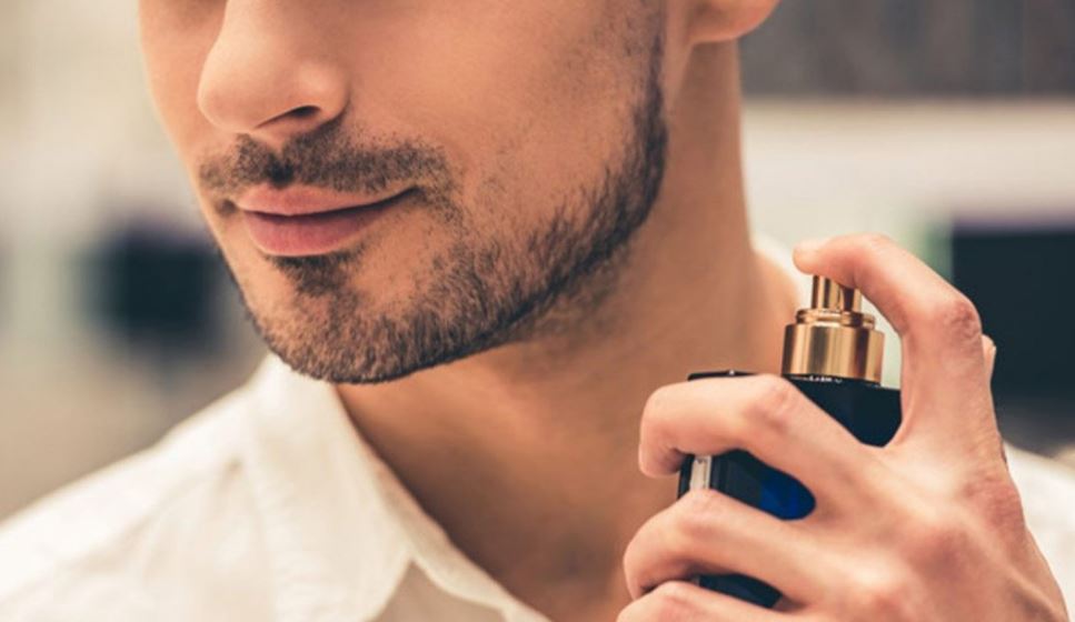 Wangi Sepanjang Hari, Inilah Rekomendasi Parfum Pria Tahan Lama yang Disukai Wanita