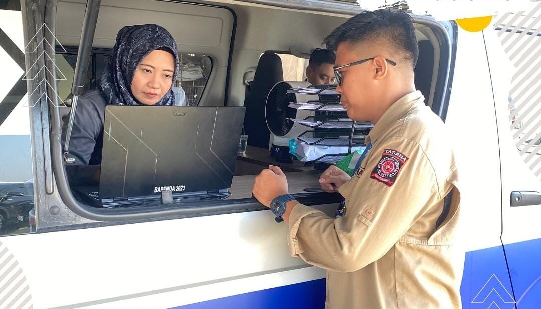 Bapenda Karawang Hadir di Gebyar PATEN Kecamatan Batujaya, Layani Kebutuhan Administrasi Warga