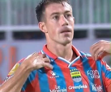 BABAK PERTAMA: Gol Perdana Mariano Peralta Bawa Persib Bandung Ungguli Garudayaksa FC 1-0