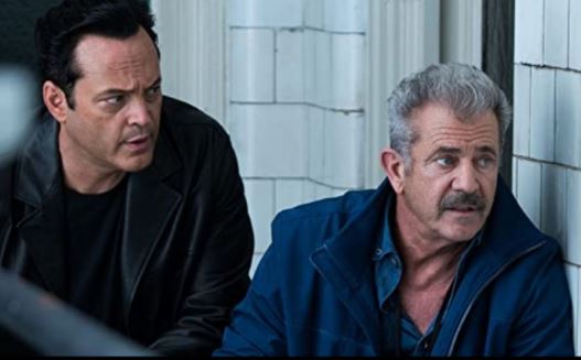 Tayang Malam Ini, Sinopsis Film Dragged Across Concrete