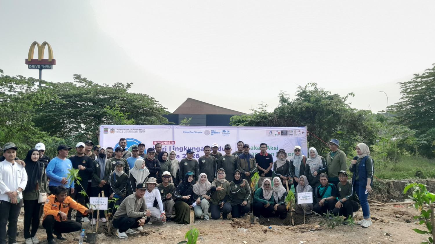 Lahan Eks Bangli di Cikarang Jadi Sasaran Penghijauan
