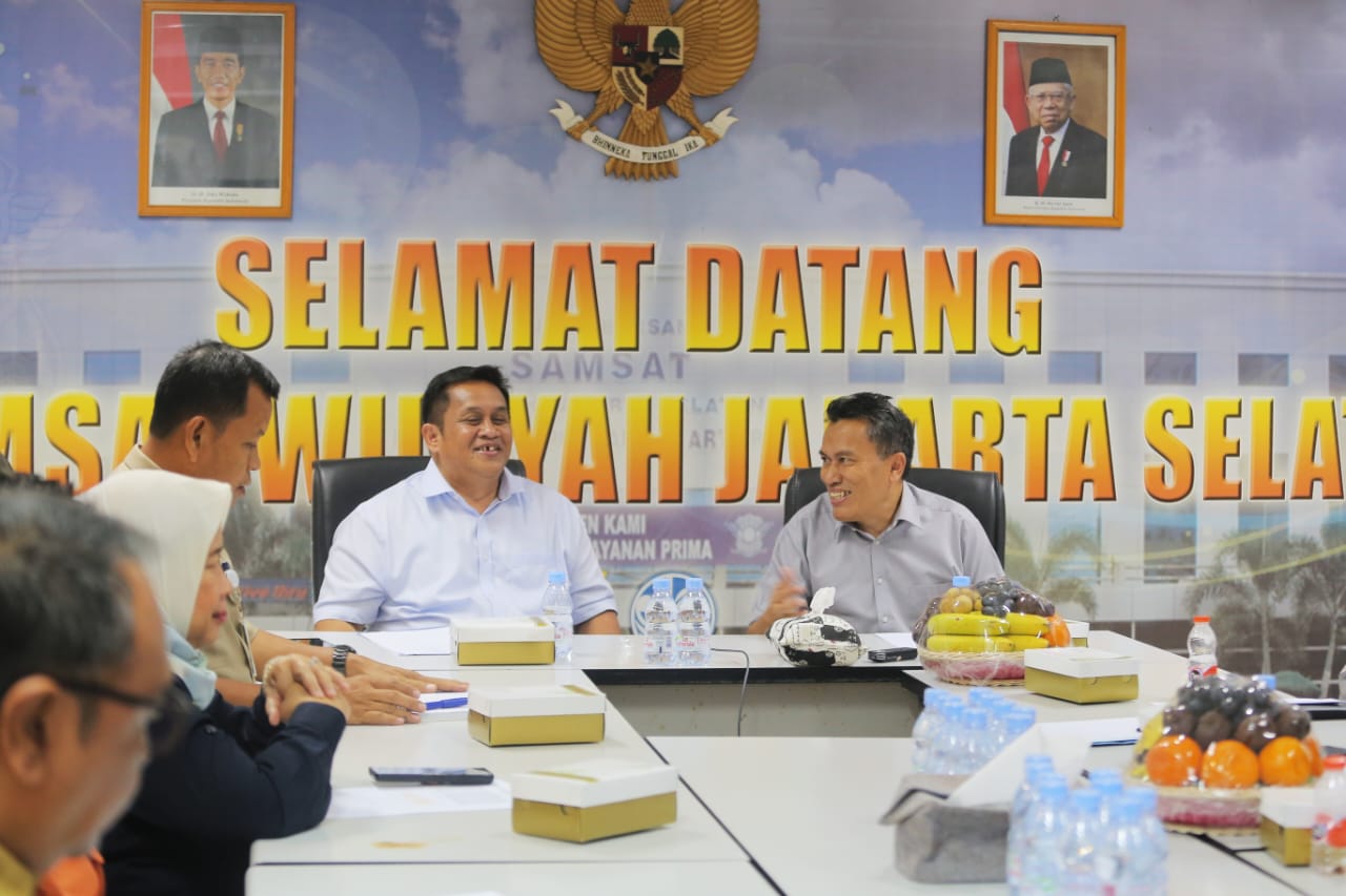 Komisi III DPRD Jabar Dorong Peningkatan Pelayanan di Samsat Bersama Tiga Provinsi