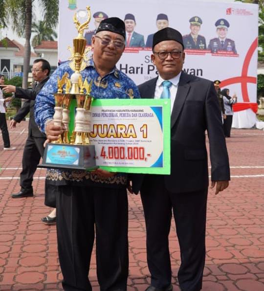 Konsisten Dominasi LTUB Kabupaten Karawang, Dede Karbada Bawa SMPN 1 Kotabaru Juara di Tahun 2024