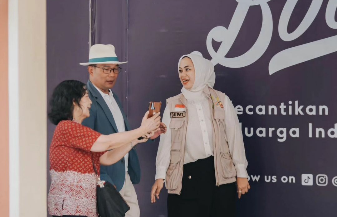 Pertemuan Cellica dengan Ridwan Kamil di Summarecon Villaggio Outlets, Ternyata Bahas Project Ini