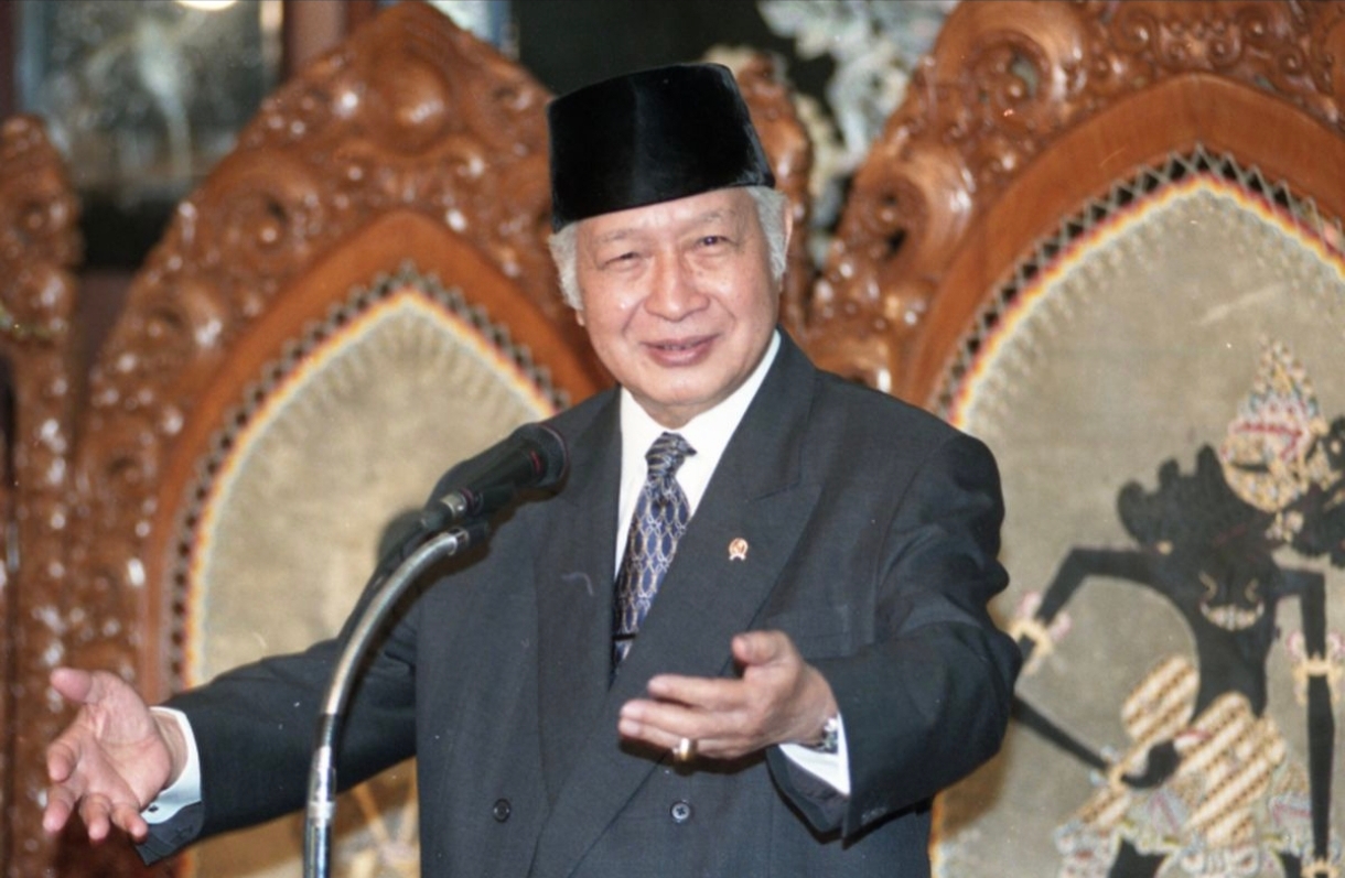 Suharto Ditetapkan sebagai Pahlawan Nasional, Gelombang Protes Bermunculan di Berbagai Daerah