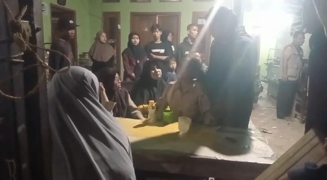 Serem Banget, Siswa MPLS di Karawang Kesurupan Massal di Jumat Malam, Orang Tua Histeris 