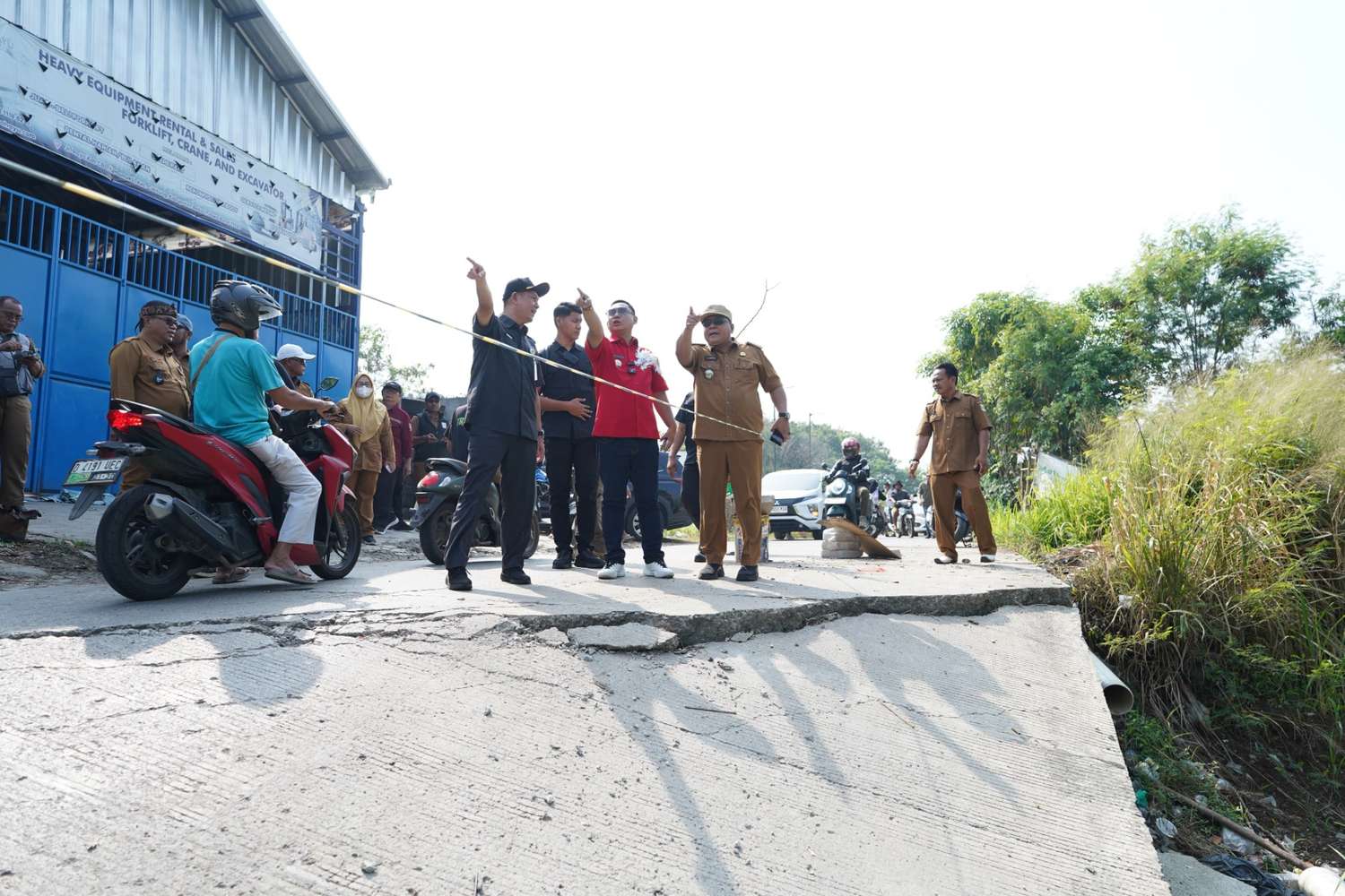 Tiga Titik Jalan CBL Amblas