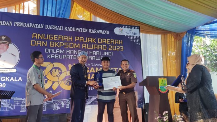 Bapenda Karawang Gelar Anugerah Pajak Daerah dalam Peringatan HUT Kabupaten Karawang yang ke-390