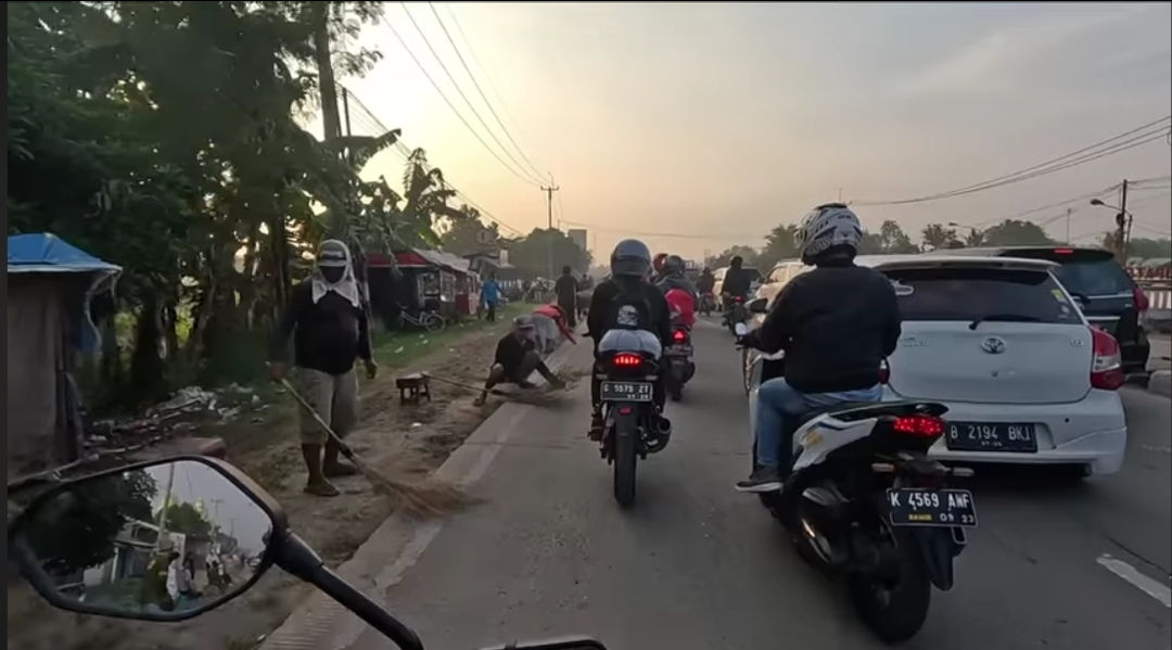 Wajib Dibawa! Ini Perlengkapan Penting Mudik Naik Motor Saat Lebaran 2026