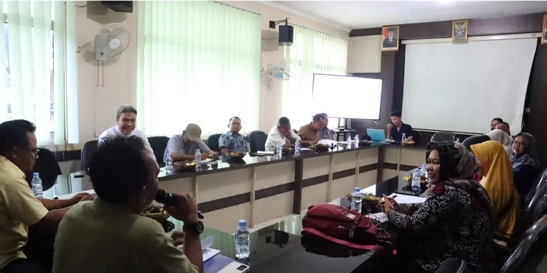 Sosialisasi Kelembagaan Distribusi Pangan oleh DPKP Karawang