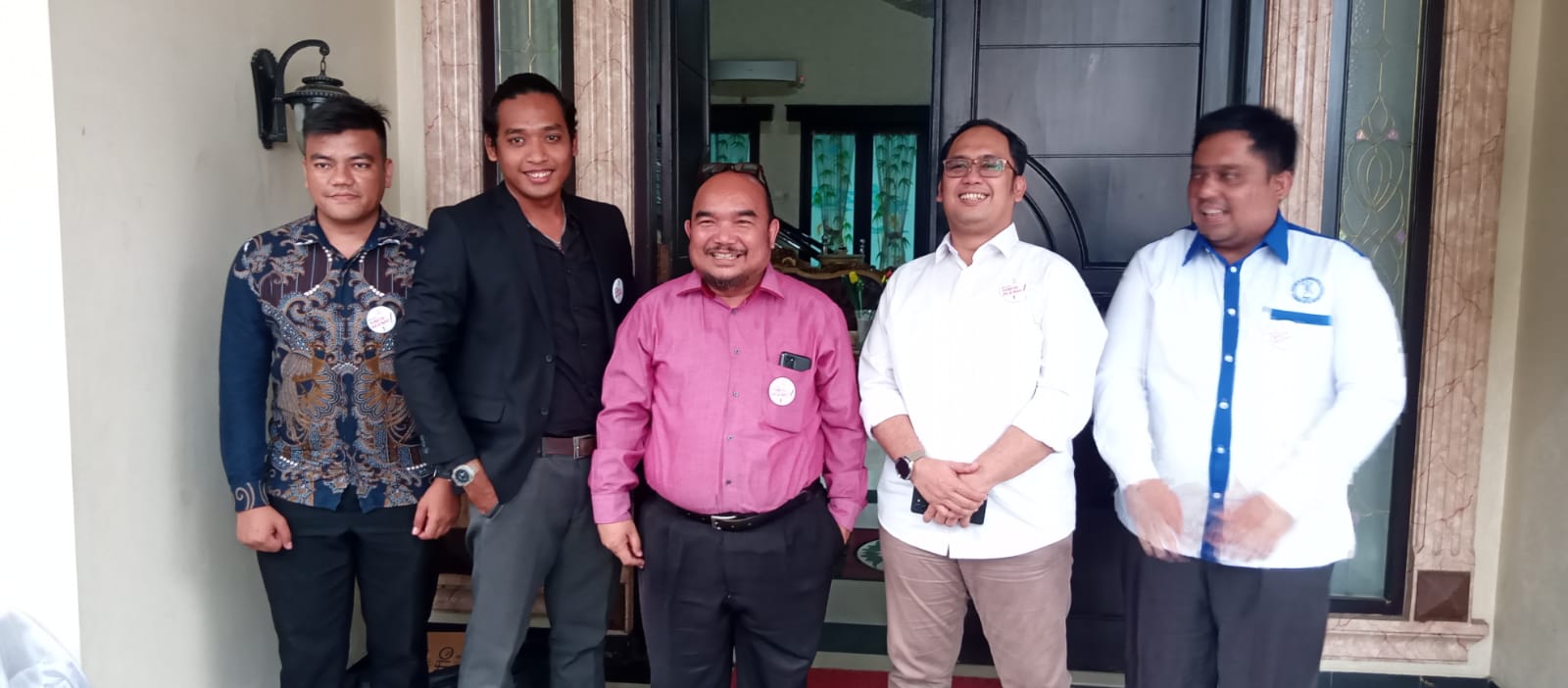 Tim Advokasi & Hukum Dani-Romli Lakukan Somasi Terbuka: Stop Black Campaign dan Kampanye Negatif