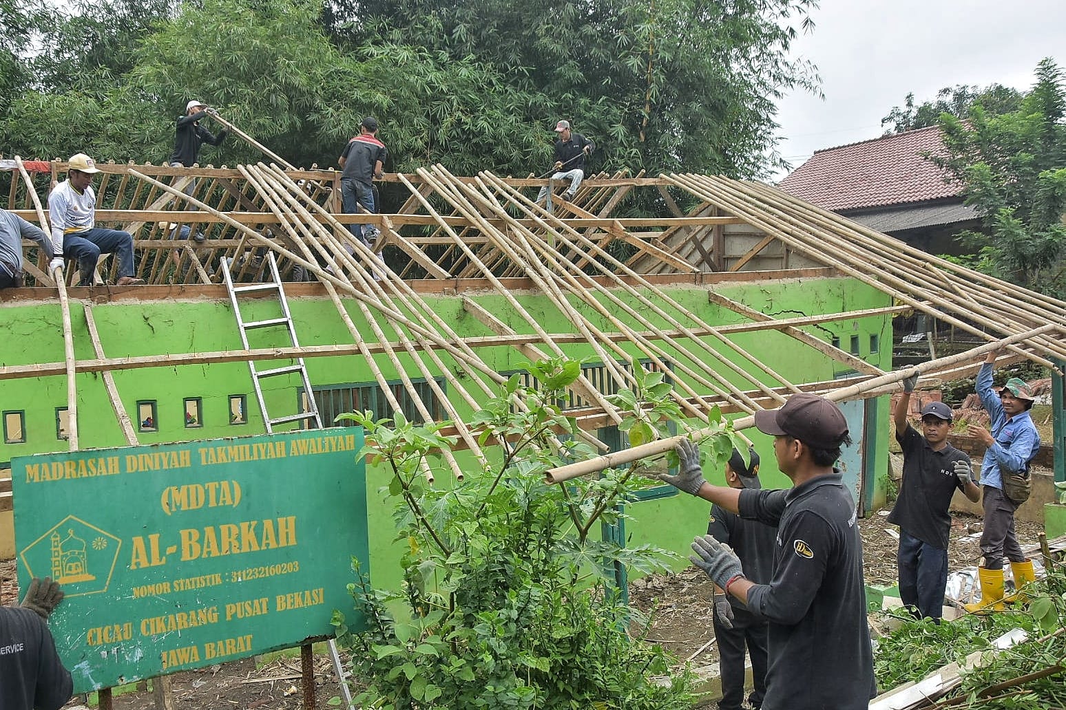 Dari Was-was Jadi Lega, Madrasah Tua Dibangun Ulang Lewat CSR