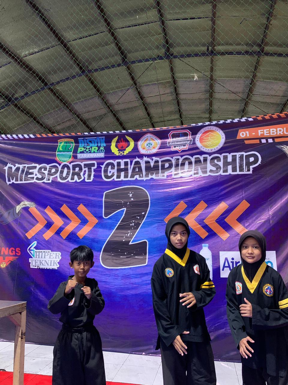 Kejuaraan Pencak Silat Miesport Championship 2025: Siswa SDN Palumbonsari IV Karawang Borong Prestasi