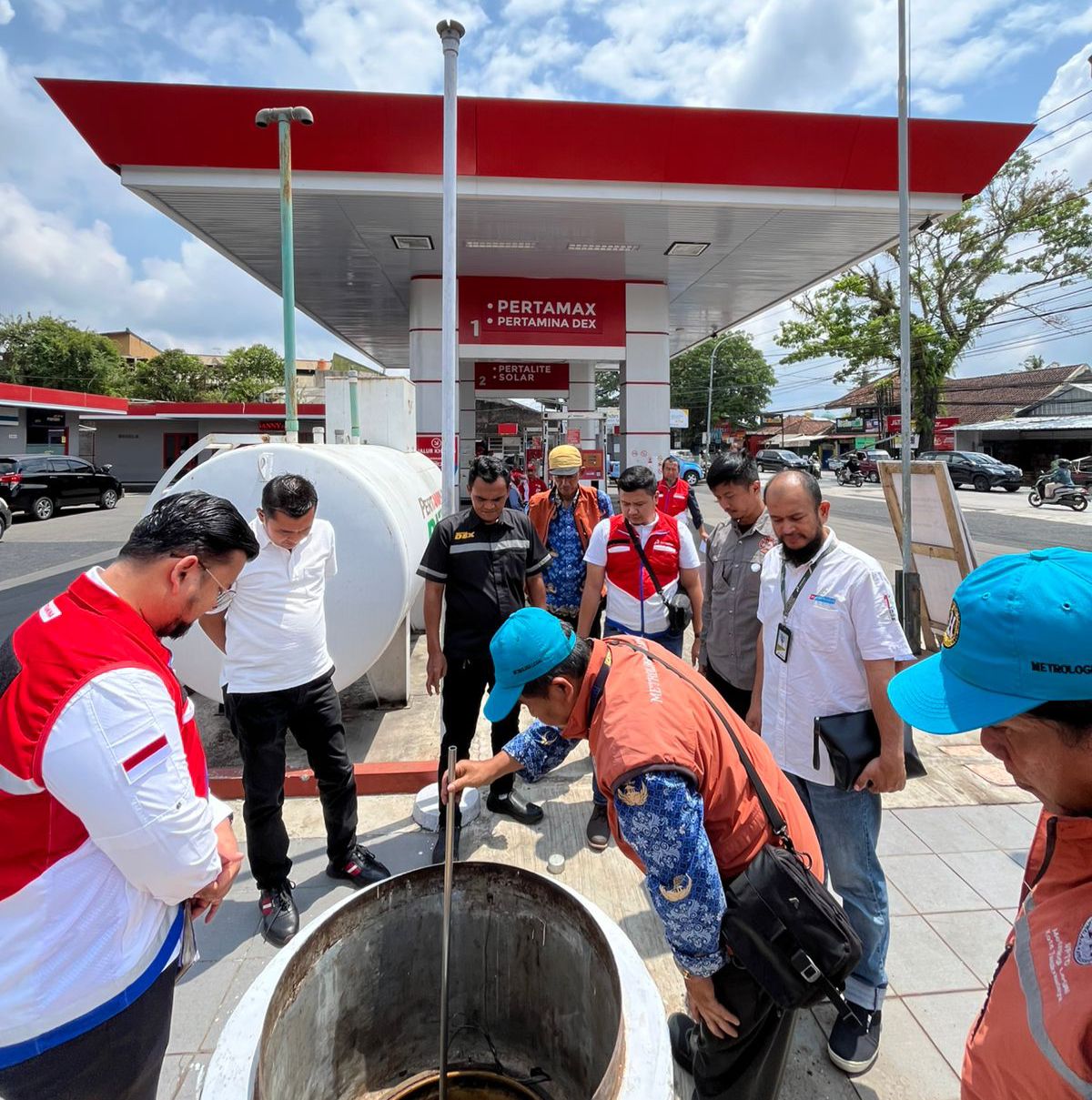 Jelang Nataru, Pertamina Patra Niaga-Pemerintah Setempat Pastikan SPBU di Tasikmalaya Siap Layani Masyarakat