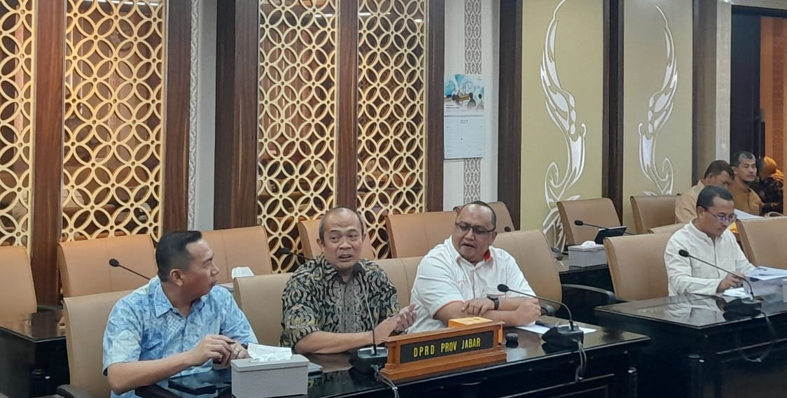 Pertemuan Strategis: DPRD Jawa Barat Bahas Kebijakan Keuangan dan Prioritas Pembangunan