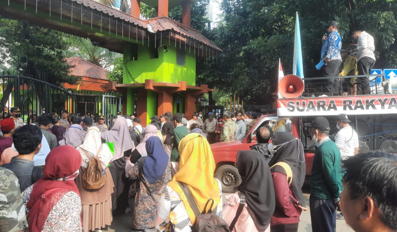 BMPS Gelar Aksi Tuntut Rombel SMPN di Kota Bekasi Tidak Lebihi Standar 