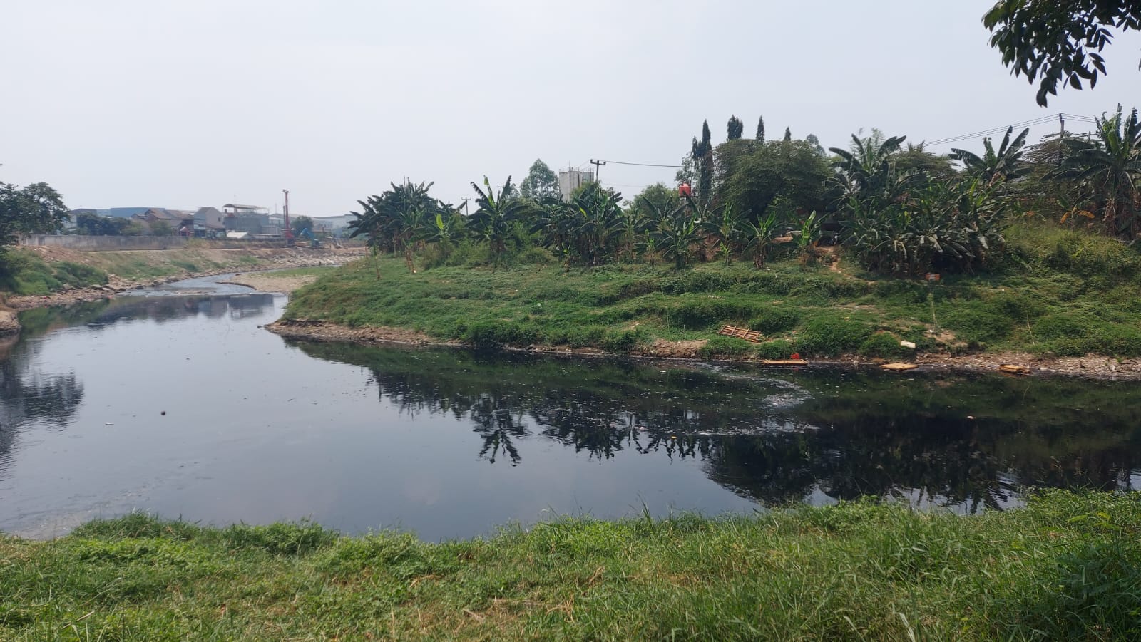 Komunitas Lingkungan Buat Undangan Terbuka, Tantang Bupati Bogor  Susur Sungai Cileungsi