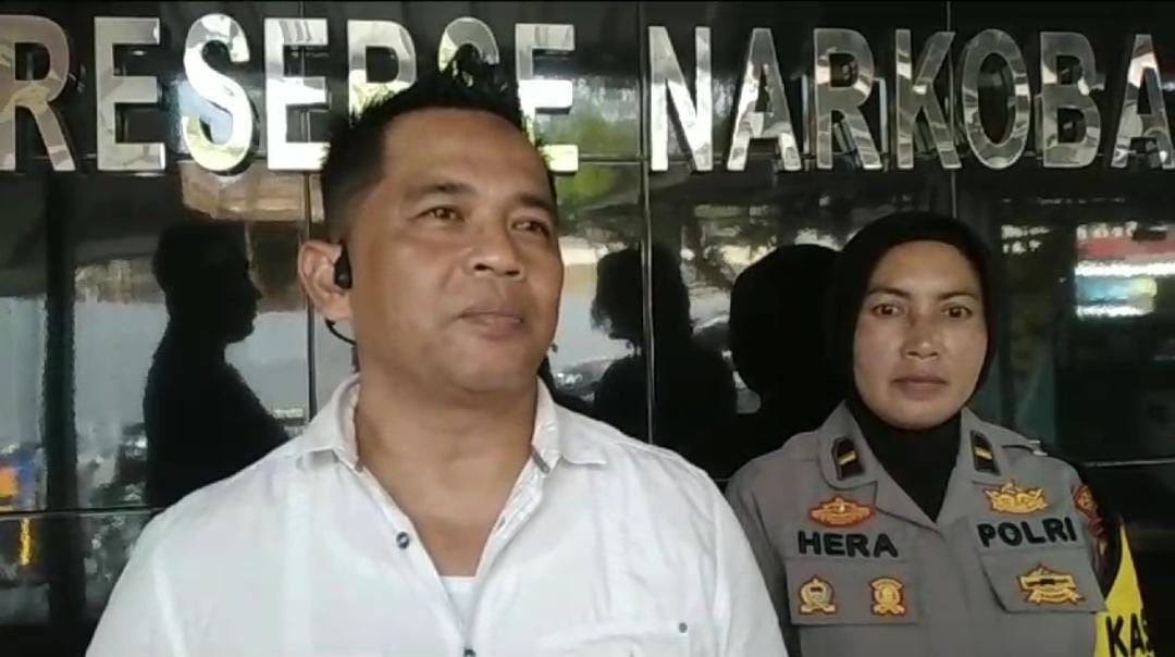 Polres Karawang Tangkap Dua Pengguna Narkotika, Satu Pelaku Oknum Aparat Desa