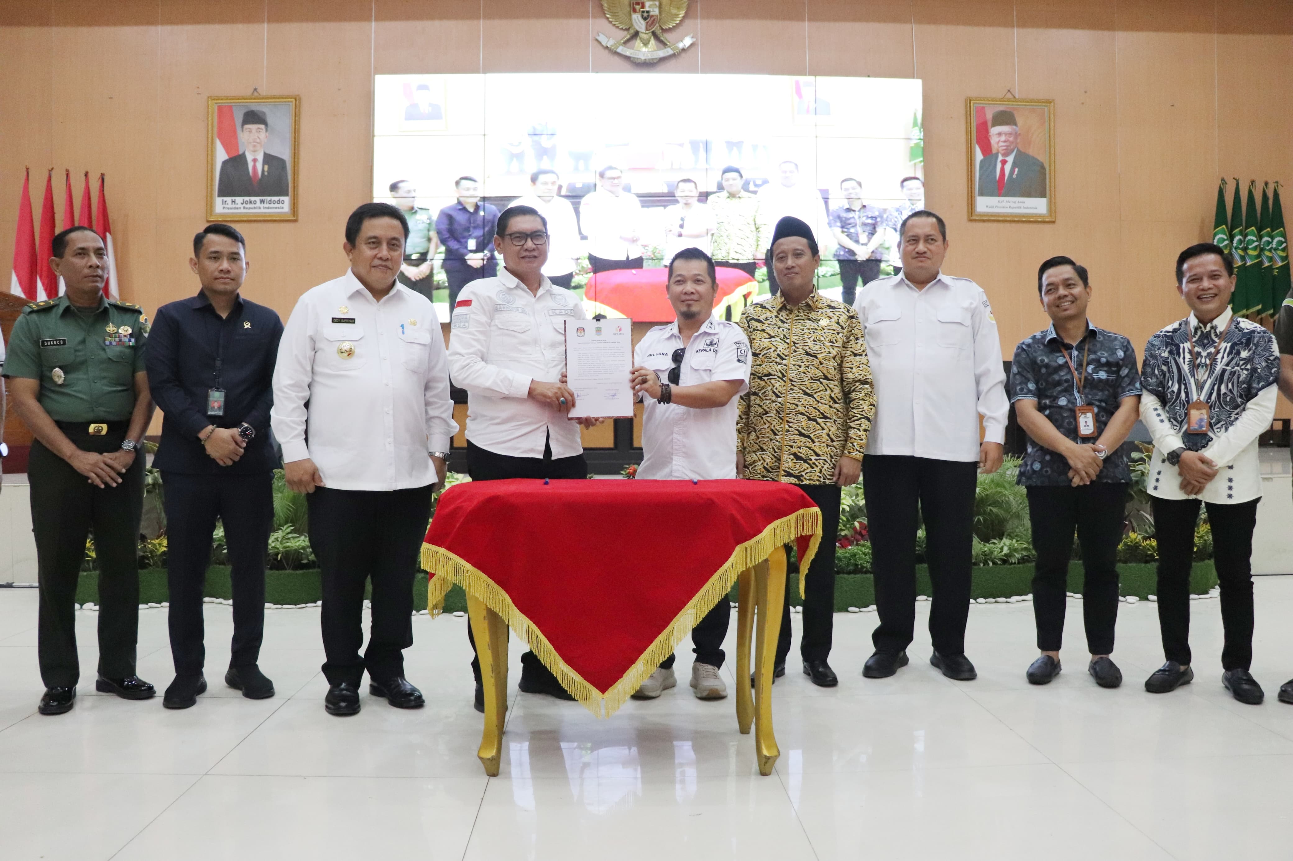 Pj Bupati Bekasi Ultimatum 180 Kades dan 7 Lurah se-Kabupaten Bekasi untuk Bersikap Netral di Pilkada 2024