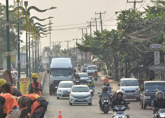 Membahayakan Pengguna Jalan, 38 Ruas Jalan di Kabupaten Bekasi Gelap Gulita saat Malam Hari