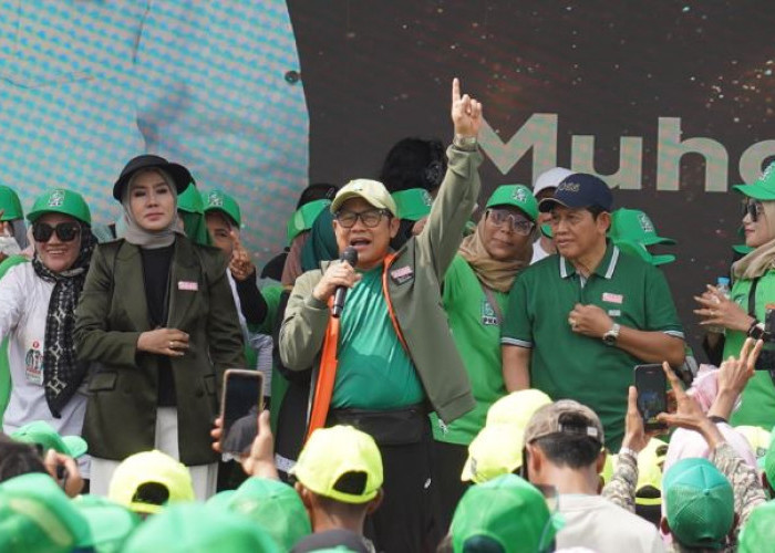 'Konser Jabar Bahagia' Bersama Gus Muhaimin: Ribuan Kader-Warga Bekasi Berkomitmen Menangkan Acep Adang-Gita