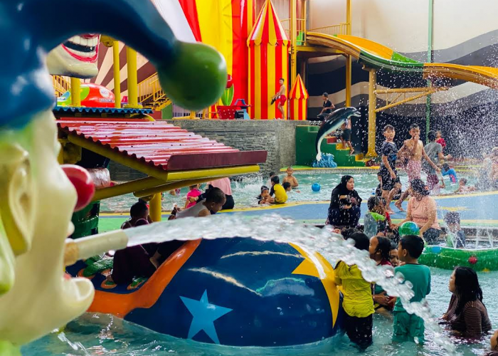 Berenang Tanpa Takut Belang !, 5 Tempat Berenang di Bekasi Punya Kolam Renang Indoor 