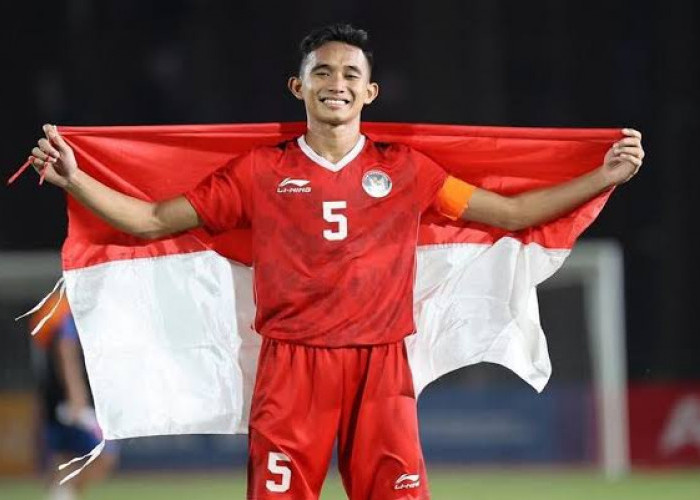 Kalem dan Mempesona, Ini Tips Tampil Keren Ala Rizki Ridho Sang Pemain Timnas yang Bisa Kalian Ikuti