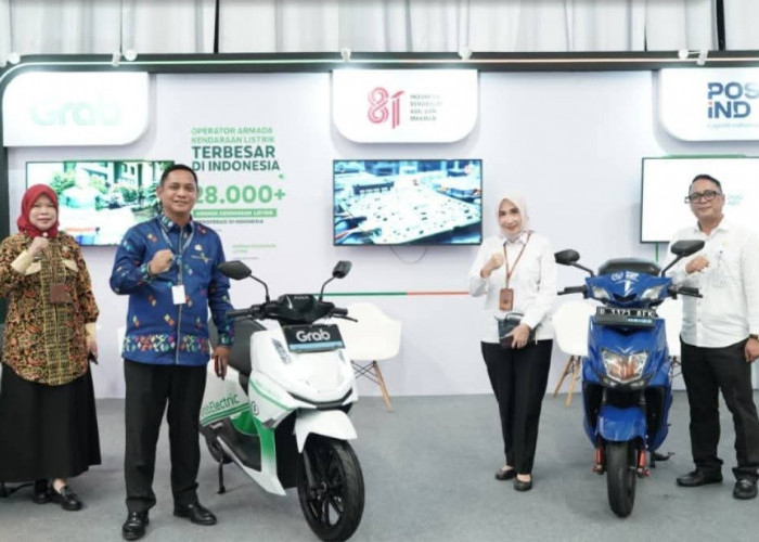 Motor Listrik Nasional Bikin Ekonomi Cikarang Melesat, Plt Bupati Asep : Kurangi Pengguran, Tambah PAD Baru