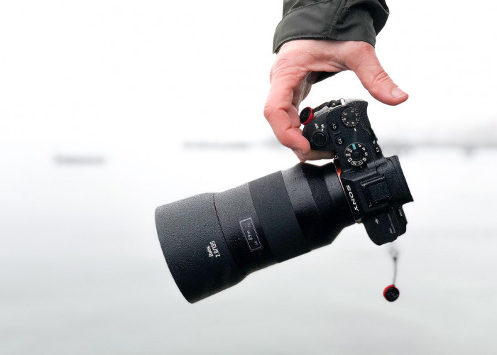 Jangan Abai! Ini 12 Cara Merawat Kamera Mirrorless dan Lensa agar Bebas Jamur Meski Lama Disimpan