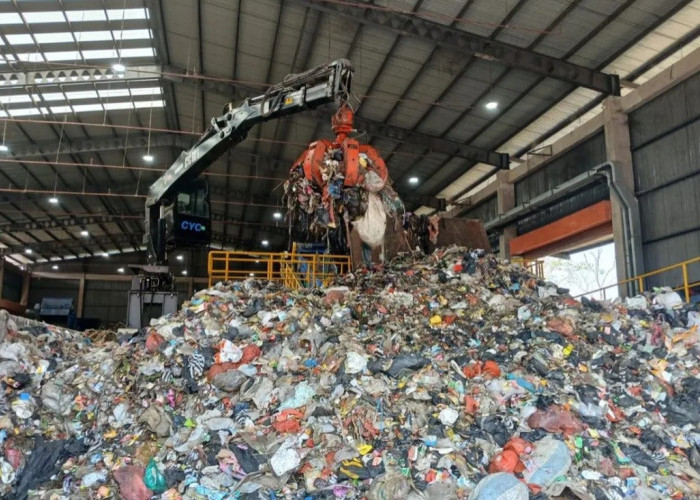 Kota Bekasi masuk dalam daftar daerah yang akan mengembangkan proyek Pengolahan Sampah menjadi Energi Listrik 