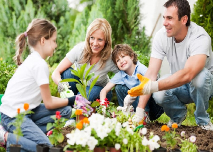 Rekomendasi Kegiatan Seru Bersama Keluarga saat Akhir Pekan, Dijamin Gak Ngebosenin