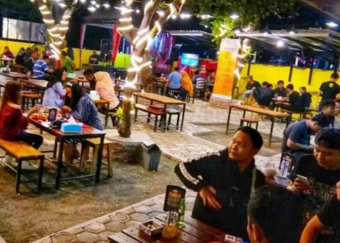 Rekomendasi Cafe Paling Hits di Dekat Alun-Alun Karawang, Tempat Nongkrong yang Asik, Cek Sekarang