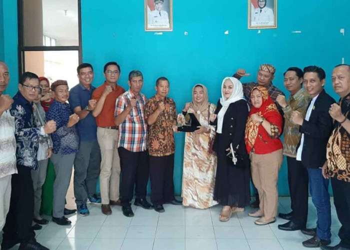 Pansus Raperda PPBK Kunker ke Kota Cirebon