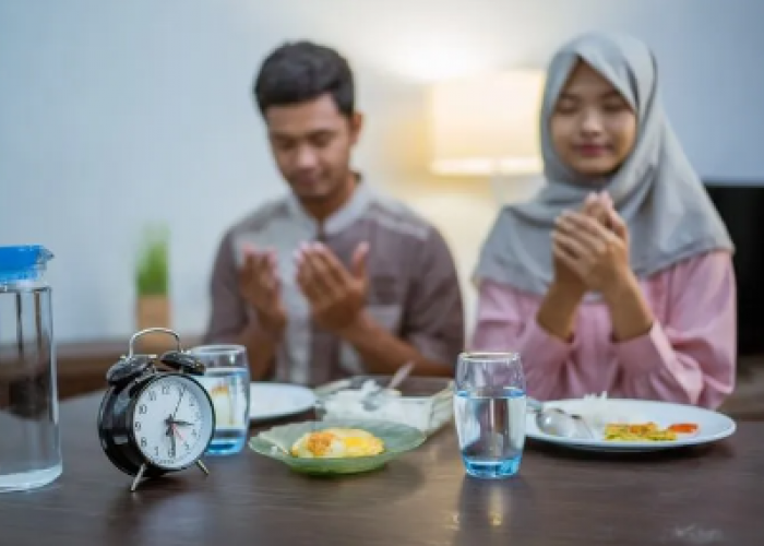 7 Resiko Yang Bisa Saja Terjadi Saat Ibu Hamil Tidak Sahur Untuk Puasa