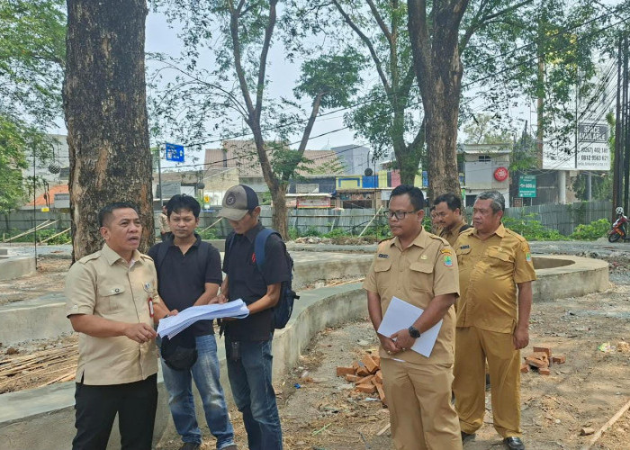 Bupati Aep Tinjau Penataan Taman Ade Irma, Fasilitas Bermain Anak Ditambah