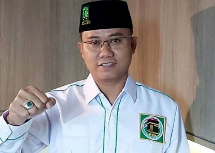 Derus Koordinir Partai Non Parlemen Hadapi Pilkada Karawang