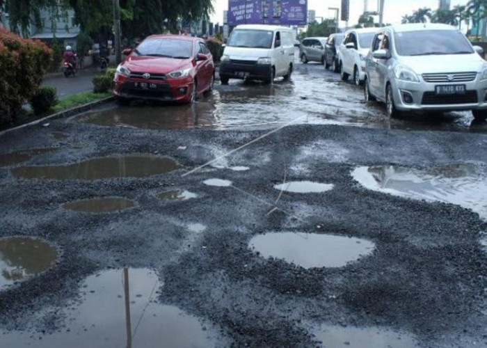 Pemkot Bekasi Percepat Perbaikan Jalan Rusak di Sejumlah Wilayah