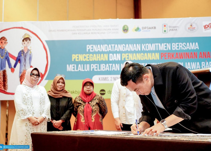 Kadisdik Jawa Barat Wahyu Mijaya Pimpin Penandatanganan Komitmen Pencegahan dan Penanganan Perkawinan Anak