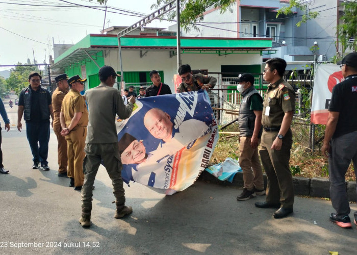 Menjelang Tahapan Kampanye, Forkopimcam dan Panwaslu Cikarang Selatan Tertibkan APS