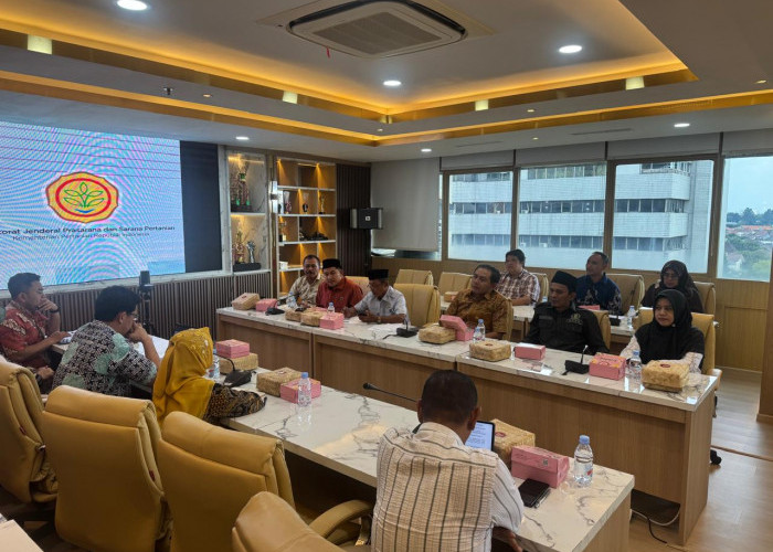 Komisi II DPRD Karawang Kunjungi Kementerian Pertanian, Bahas Pupuk SP36 hingga Asuransi Petani