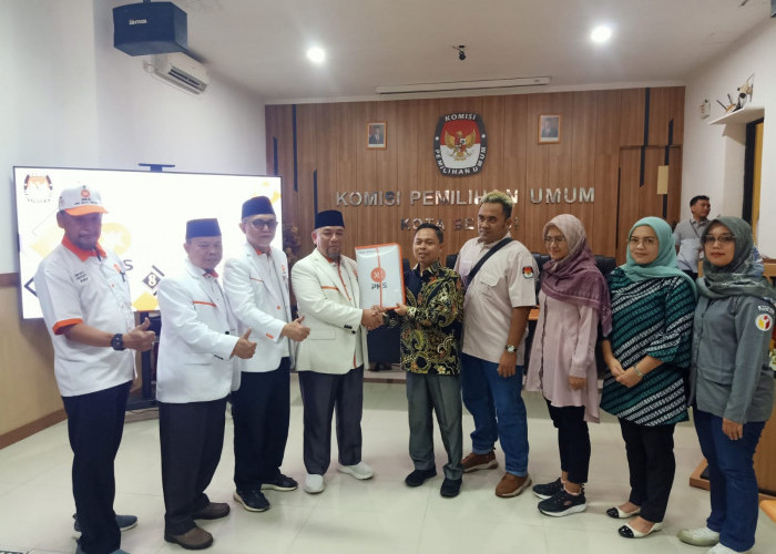 PKS Daftarkan 50 Bacaleg ke KPU Kota Bekasi, Kuota Perempuan Lebihi Ketentuan